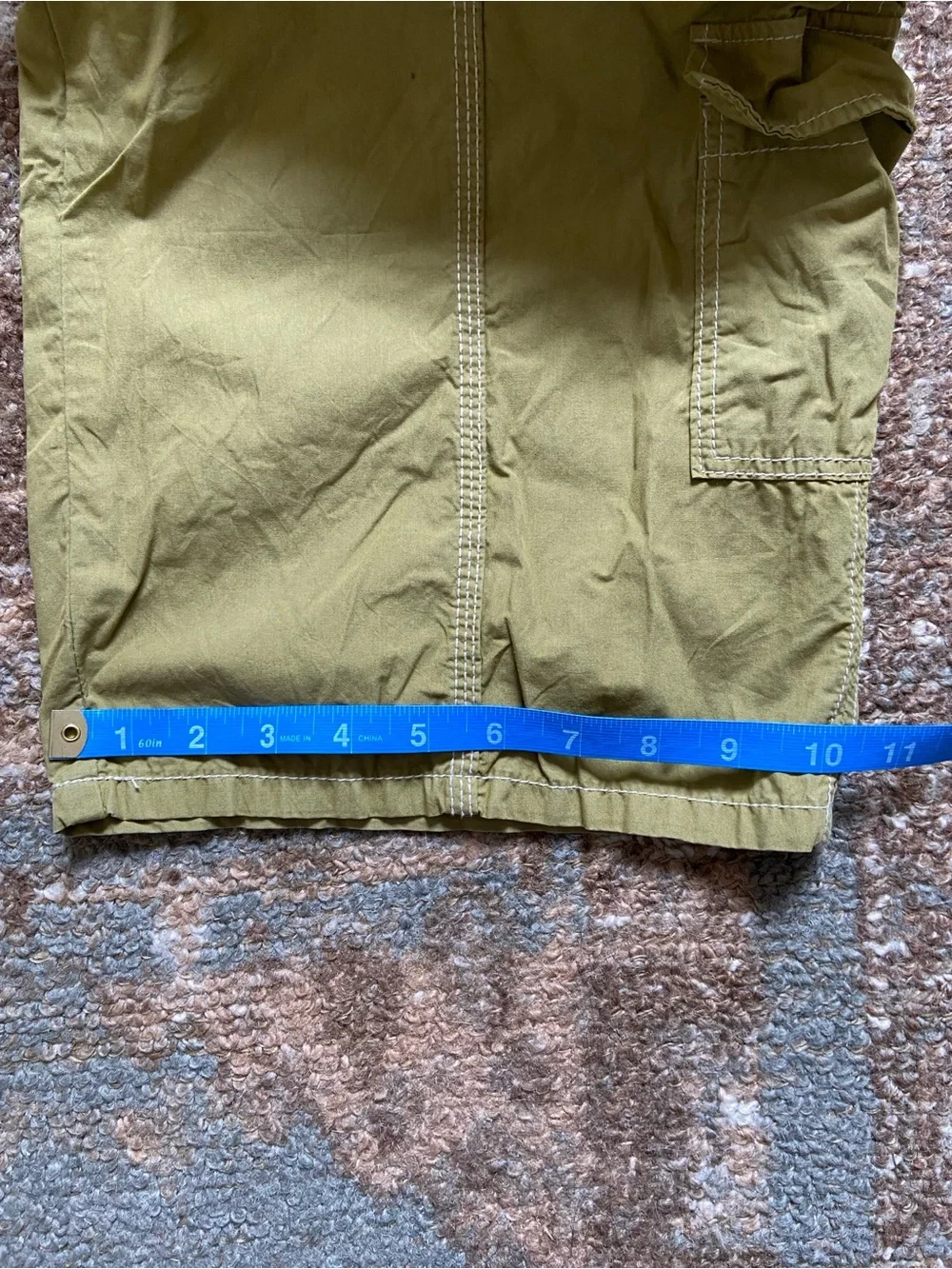 Zara Women's Cargo Pants in Olive-Green - Picture 5 of 6